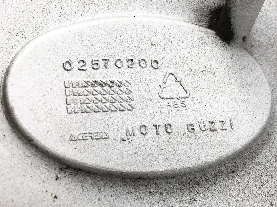 Moto Guzzi V10 Centauro [1998] - Sidebeklædning højre sølvbeklædning