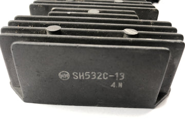 Honda NX 650 RD08 [1995] - Spændingsregulator ensretter regulatoroplader Honda - 0