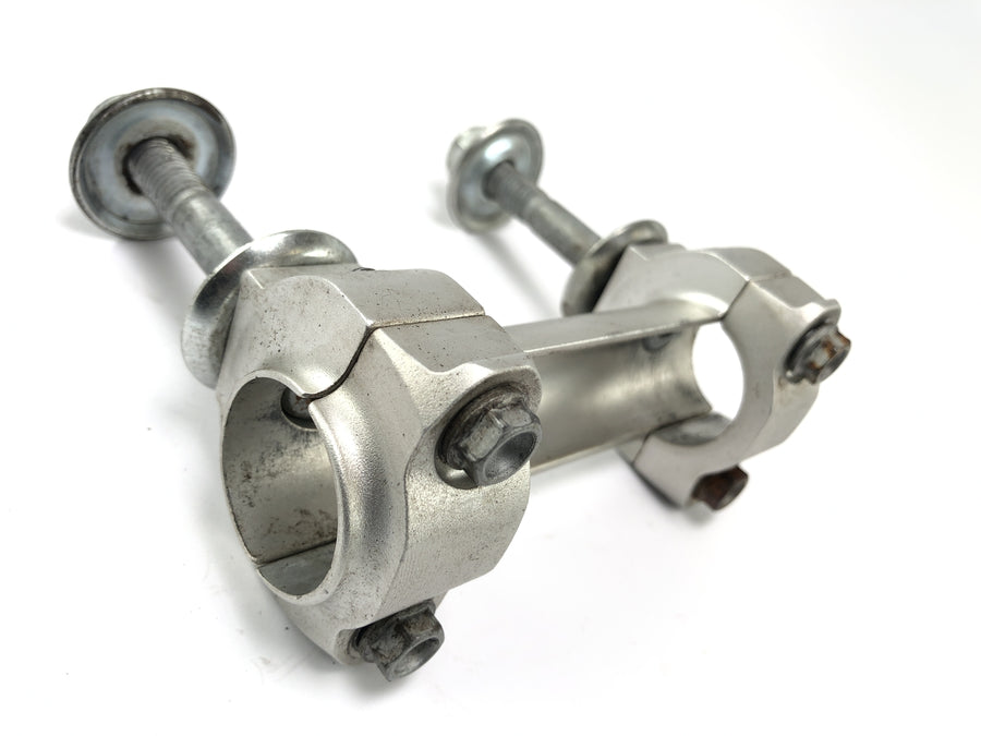 KTM 950 SM LC8 [2008] - Styret Holder Riser Handeloptagelse