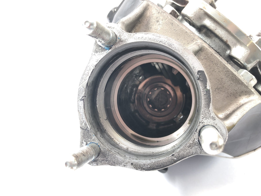 Suzuki VZ 1500 WVCU [2011] - kardan slutdrev baghjulsnav hjulnav bagdrev enhed