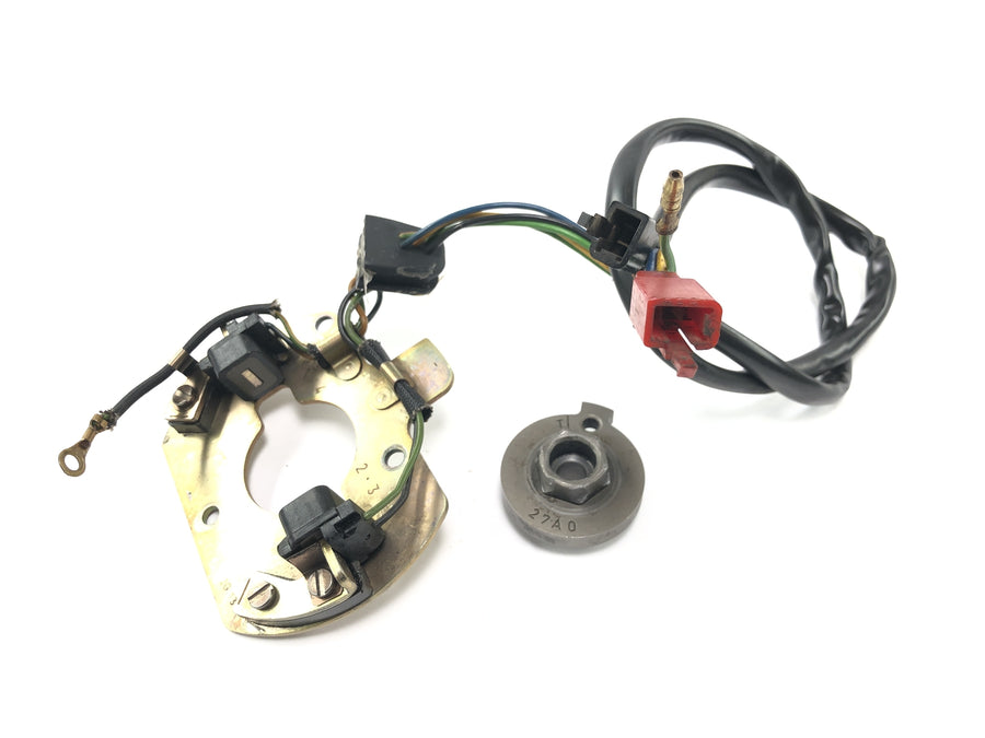 Suzuki GSX R 1100 GU74C [1987] - Pickup sensor plade pulsgenerator tænding sensor tænding
