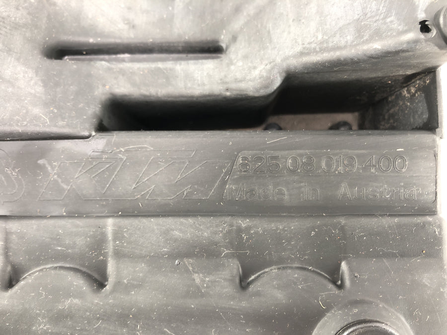 KTM 950 SM LC8 [2008] - Bagerste under indre beklædningsprotebeskyttelse