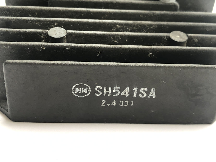 KTM Duke 690 A3 [2012] - Spændingsregulator ensretter regulator ladeelektronik SH541SA