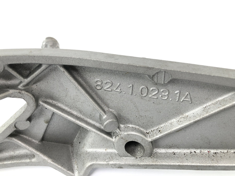 Ducati Monster M600 [1995] - Fodstøttesystemet Venstre fodstøtter førerpassager