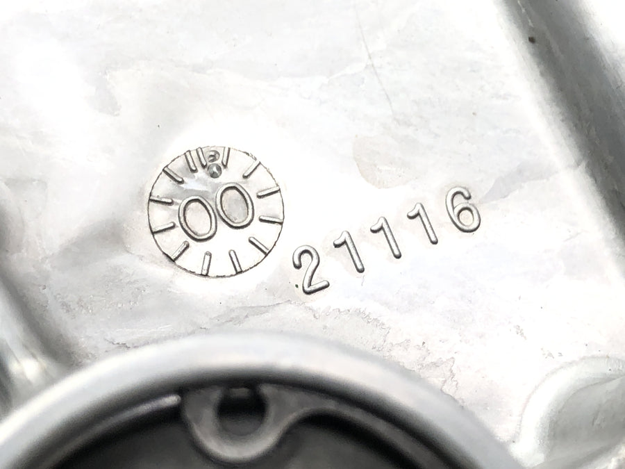 HONDA VTR 1000 SP 1 SC45 [2001] - koblingsdæksel inde i motordæksel vandpumpe
