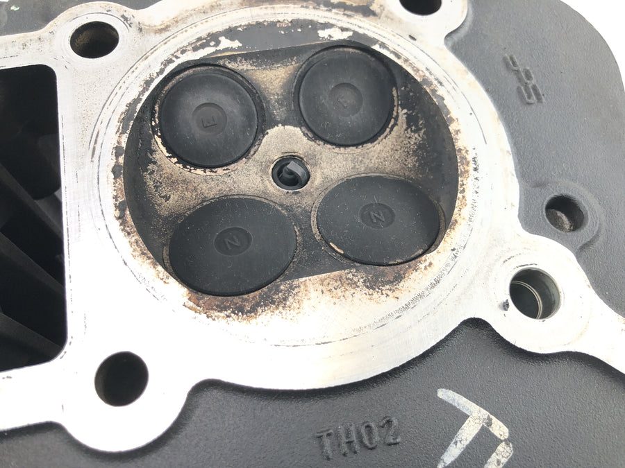 Triumph Bonneville T100 986MF [2012] - Cylinderhovedventilhovedventilstyring