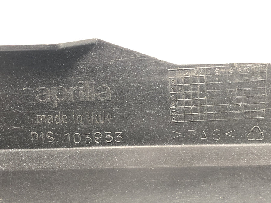 Aprilia SL 1000 Falco PA [2000] - Kædebeskyttelseskædedækning baghjulsdæksel