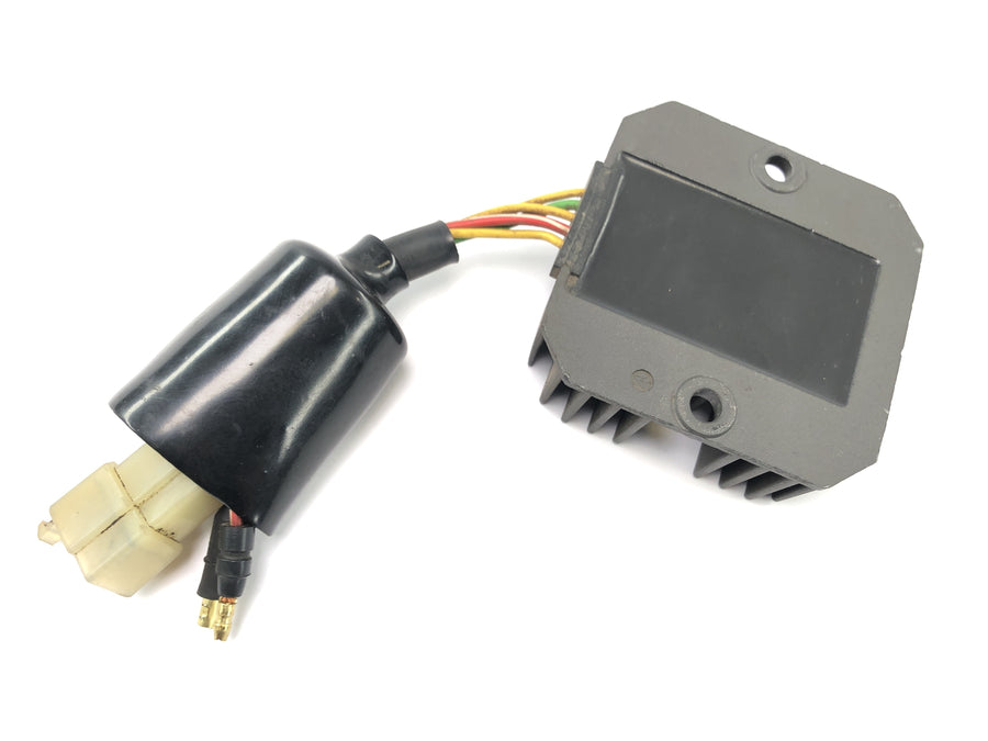 Honda SLR 650 RD09 [1997] - Spændingsregulator Rektificator Charge Control Motorcykel