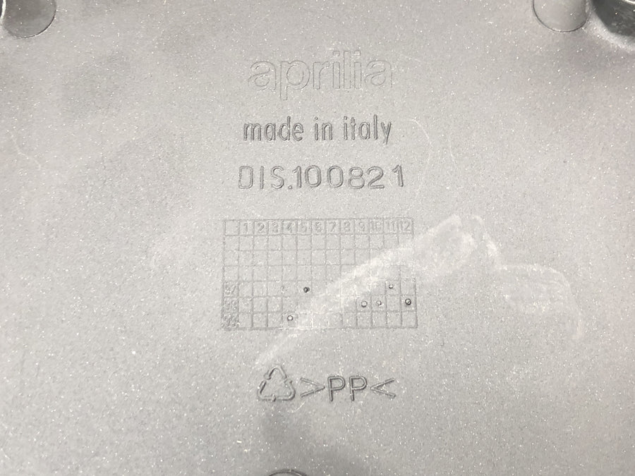 Aprilia Mille RSV 1000 ME [1999] - Bagerste underkonstruktion batteriboks underdel holder bagramme