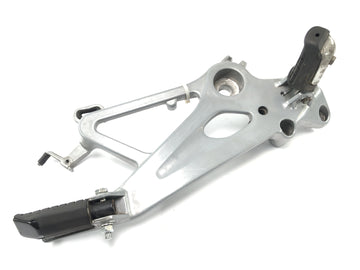 Honda SLR 650 RD09 [1997] - Fodstøttesystem på højre fodstøttebeslag