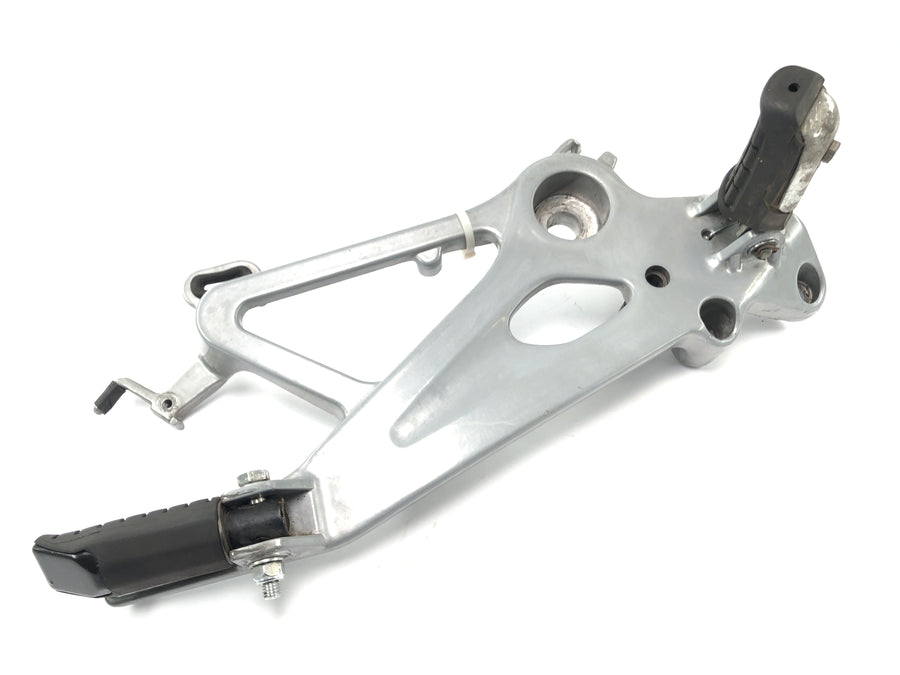 Honda SLR 650 RD09 [1997] - Fodstøttesystem på højre fodstøttebeslag
