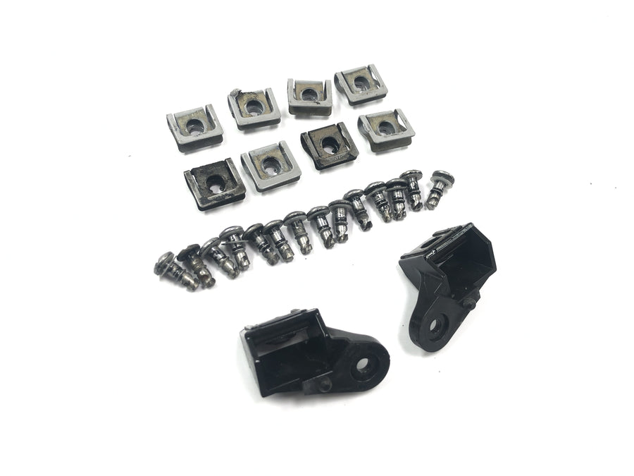 Yamaha YZF R1 RN04 [2001] - Quick release skruer kåbebefæstelsesskrue sæt