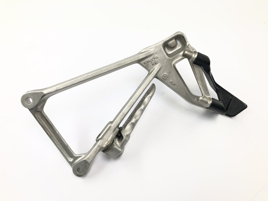 Ducati Multistrada 1200 S Touring [2009] - Pillion fodstøtte fodstøtte holder beslag venstre