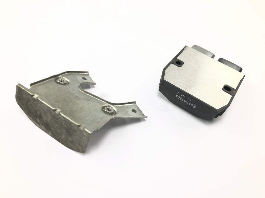 Ducati Multistrada 1200 S Touring [2009] - Spændingsregulator regulator ensretter med bundplademontering