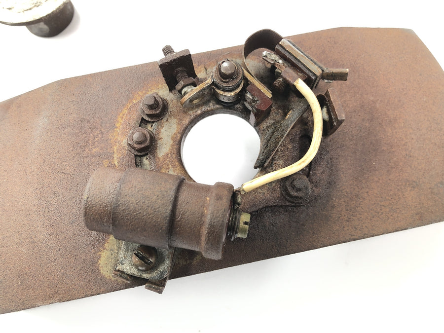 DKW NZ 250 [1938] - tændingsmagnet med fordelermekanisme tændingsafbryder