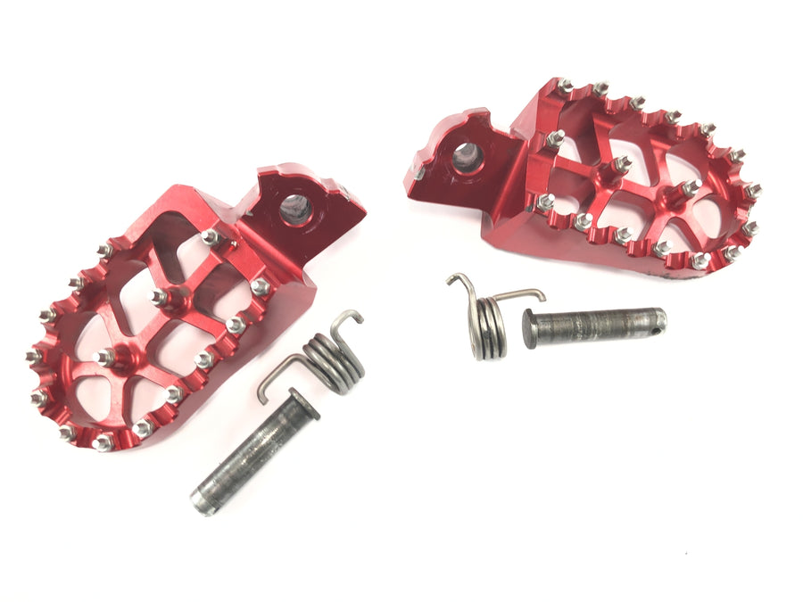 SWM SM 125 R [2018] - Førerfodstøtter venstre og højre
