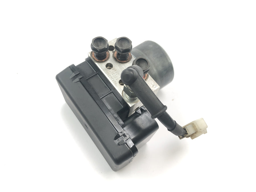 KTM Duke 690 A3 [2012] - ABS styreenhed hydraulisk blokmodulator bremsetrykregulator