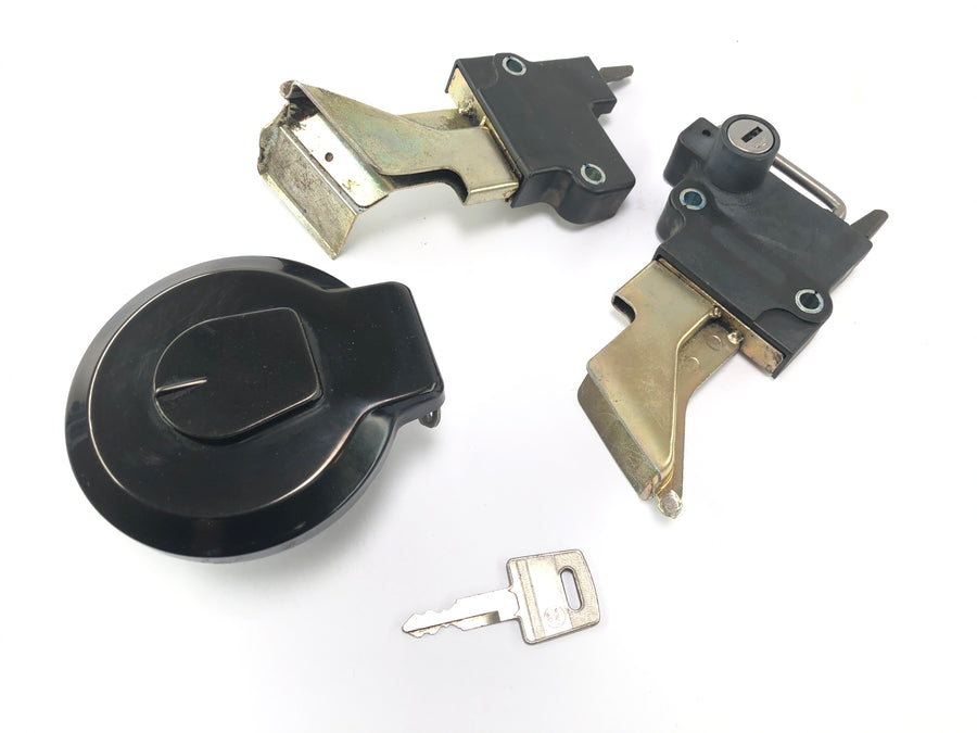 Honda CBX 750 RC17 [1984] - Tank Cover Helmet Lock Schlosskit Set Key