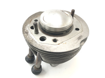 BMW R 75/5 [1973] - cylinder med stempel til venstre