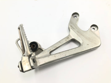 Honda VFR 800 FI RC46 [1999] - Fodstøtte, passagerfodstøtte, højre højre fodstøtteholder - 0