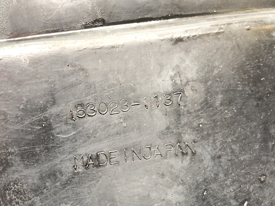 Kawasaki GPZ 1000 RX [1987] - Fender i ryggen. Indvendig beklædning forklædning