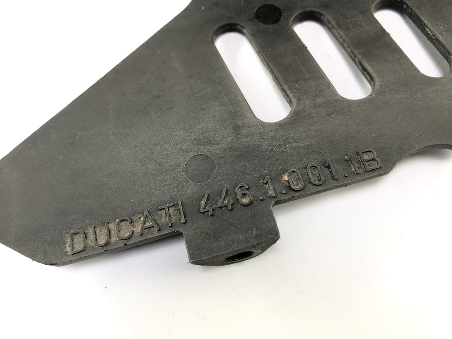 Ducati 900 SS [1991] - Kædebeskyttelse