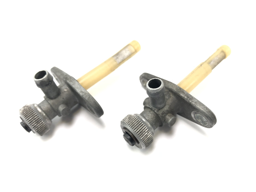 KTM 690 SM Prestige [2007] - Benzinhaner Fuel Tap Valve Benzin Regulator Set par