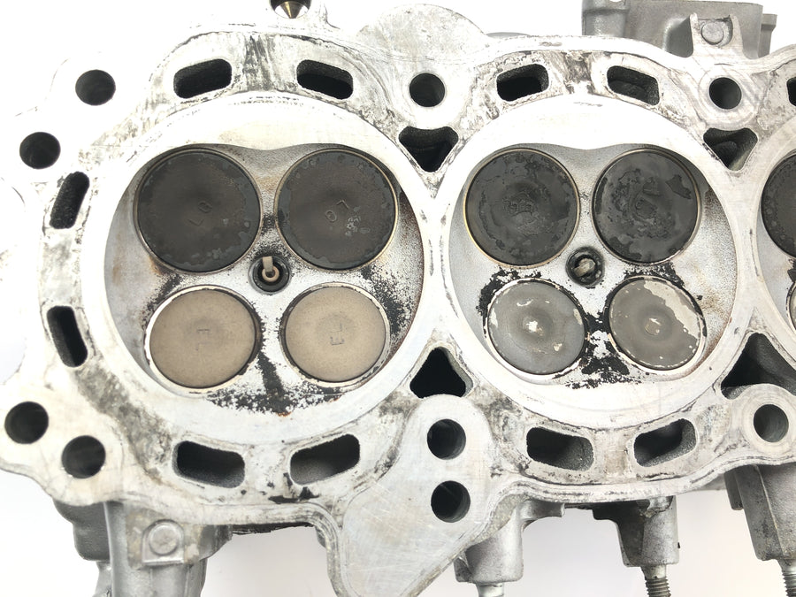 Honda CBR 1000 RR SC57 [2006] - cylinderhoved ventiltog ventilsæde ventilkanaler