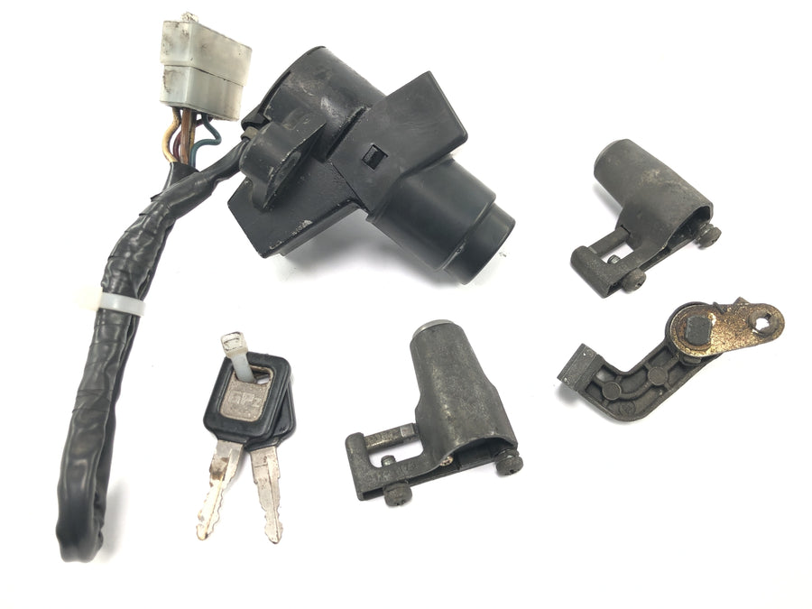 Kawasaki GPZ 1000 RX ZXT00A [1986] - Tændingslås, hjelmlås, sædelås
