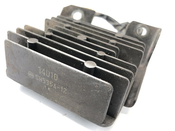 Suzuki DR 350 SK42B [1991] - Spændingsregulator ensartet af gebyrkontrolcontroller