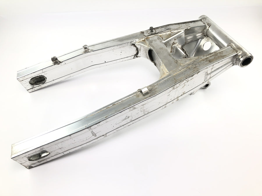 Suzuki GSX R 1100 GU74C [1987] - Svingarm baghjul svingarm aluminium svingarm