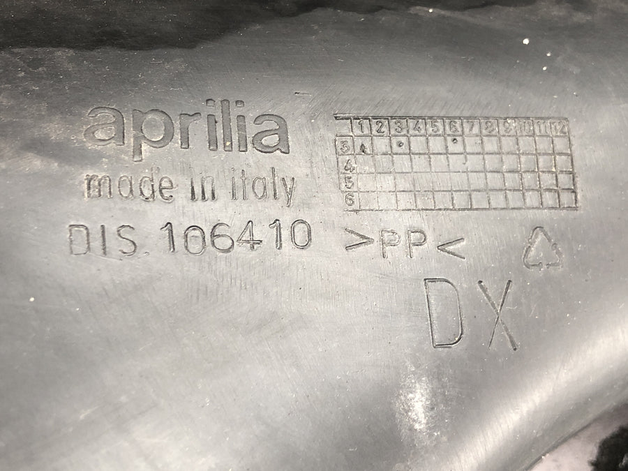 Aprilia RSV 1000 R [2004] - Sidebeklædning til højre