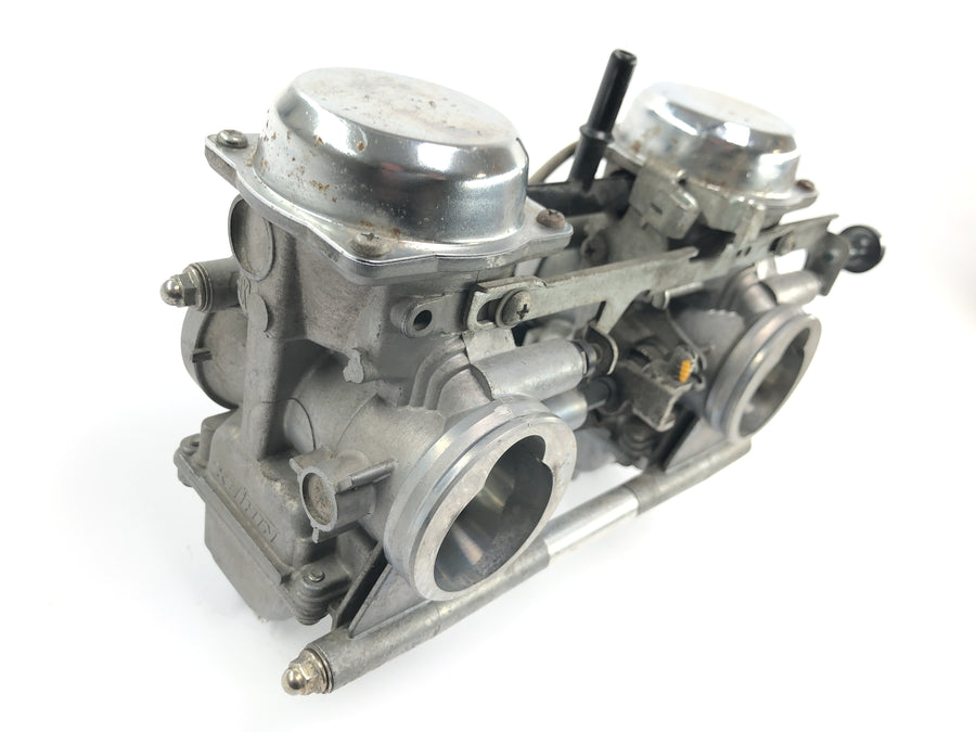 Triumph Bonneville T100 986MF [2012] - Karburator dobbelt downdraft karburator Keihin