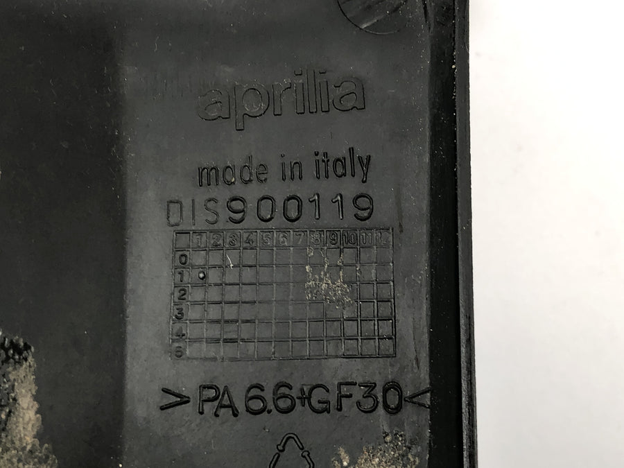 Aprilia RST 1000 FUTURA [2002] - Beklædning Keel forklædning under midten