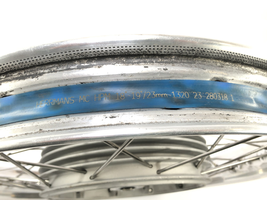 BMW R 60/5 [1973] - RIM foran forhjulskanten