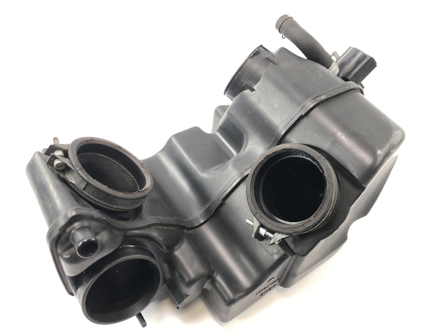 Suzuki VZ 1500 WVCU [2011] - Luftfilterboks luftkasse luftfilterhus indsugningsboks
