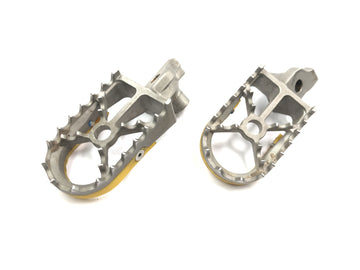 Suzuki RM Z 250 RJ41A [2007] - Fodstøtter Fører fodstøtter par aluminium - 0