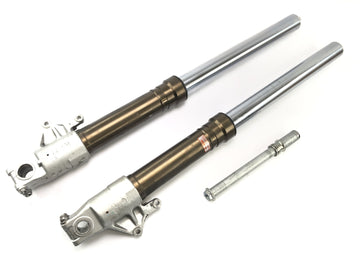 Honda CBR 900 RR SC28 [1994] - Fork Telegabel Suspension Fork med akse - 0