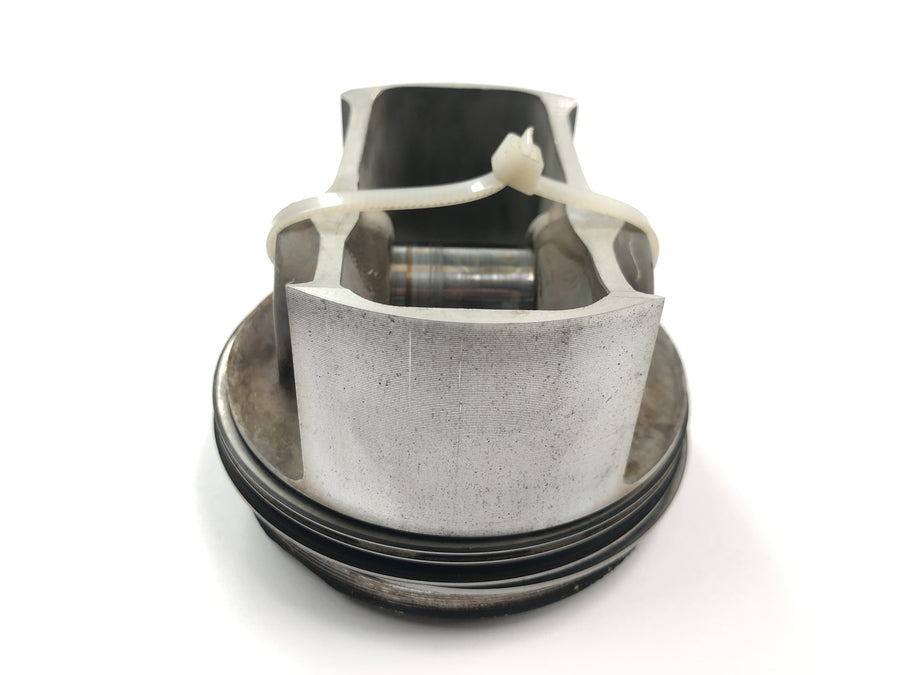 Moto Guzzi V10 Centauro [1998] - cylinder med stempel til venstre
