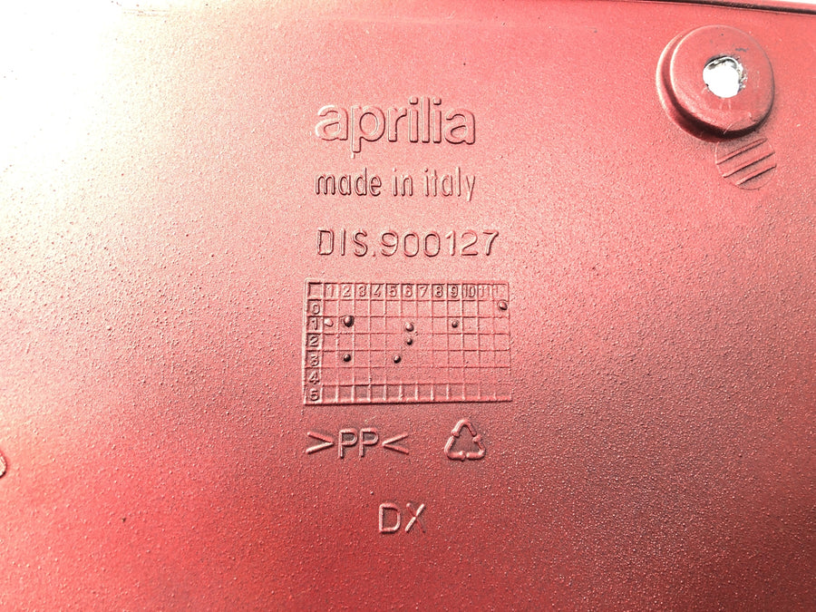 Aprilia RST 1000 FUTURA [2002] - Side beklædning på beklædning på højre side -dækning