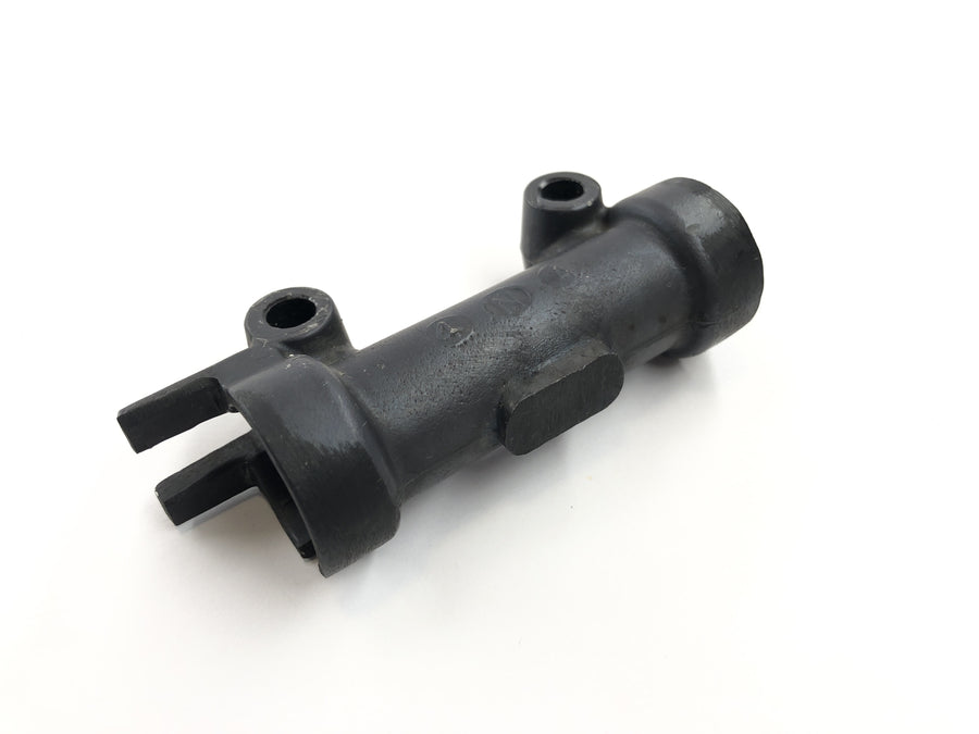 Kawasaki GPZ 1100 ZXT10E [1997] - Brake Distributør