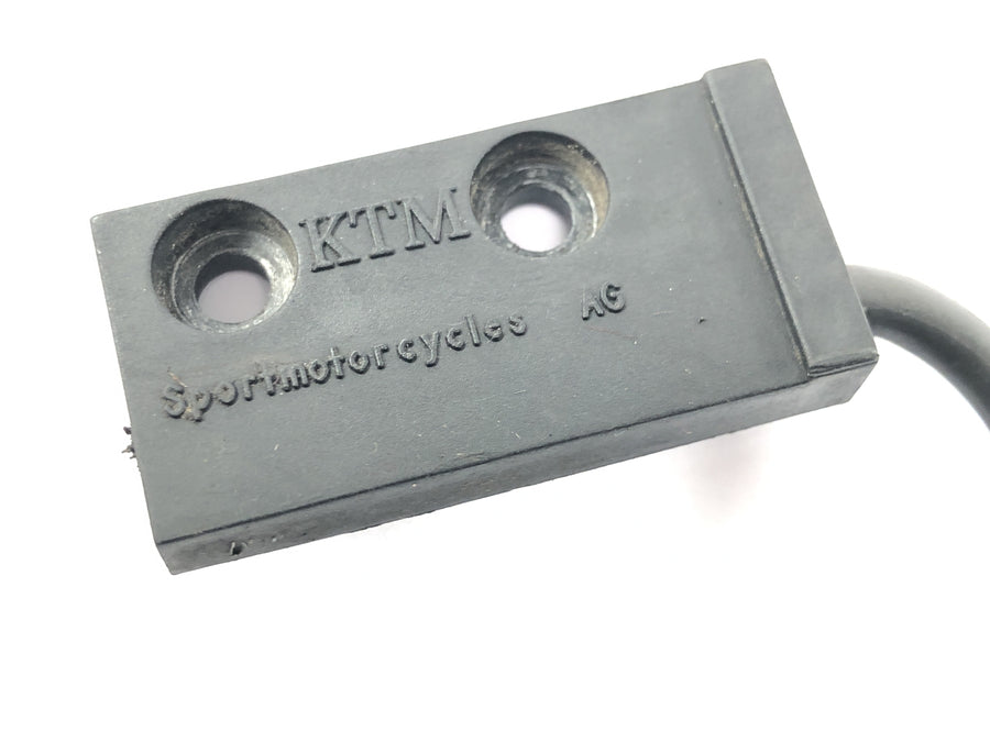 KTM 950 Adventure LC8 [2004] - Speedometer sensor hastighedssensor