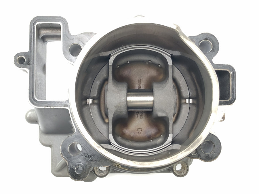 KTM 950 SM LC8 [2008] - Cylinder med stempler foran