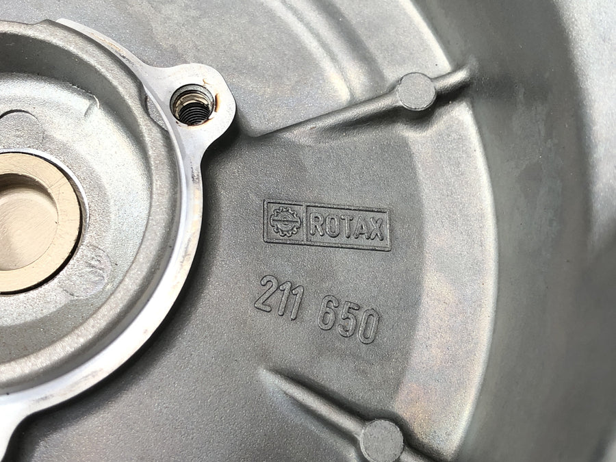 Aprilia Mille RSV 1000 ME [1999] - Generatordæksel motordæksel Lima dæksel