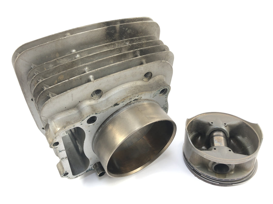 Honda NX 650 RD02 [1989] - Cylinder med stempler