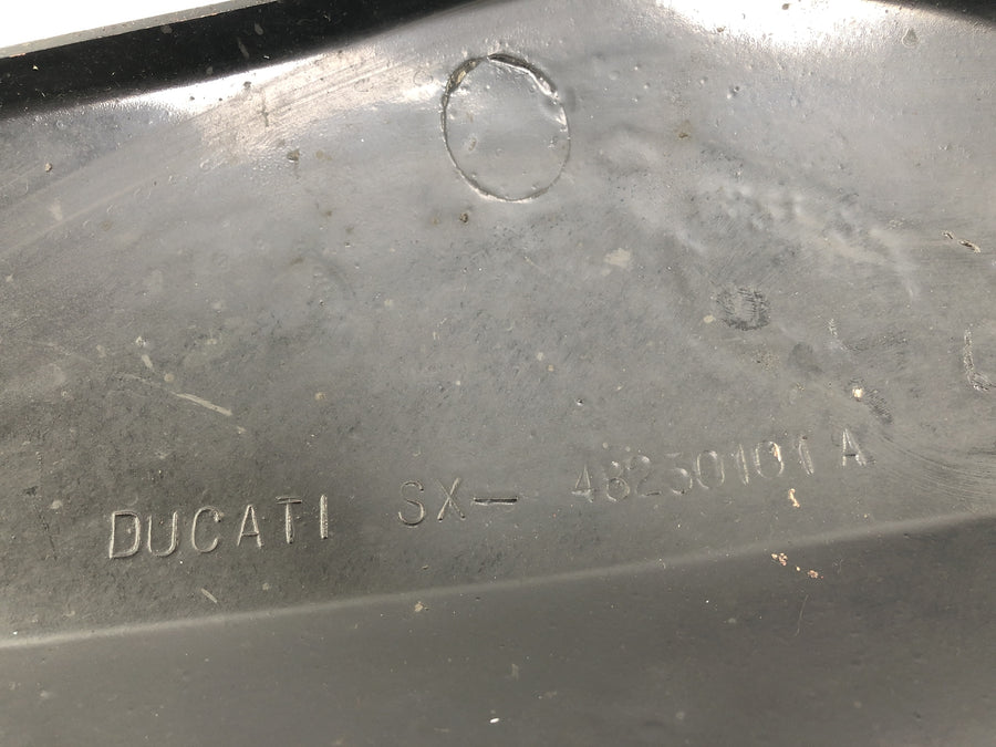 Ducati 900 SS [1991] - Bagerste beklædning efterlod beklædning