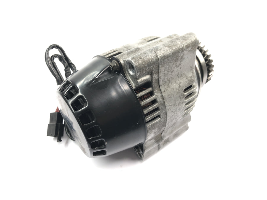 Suzuki GSX R 1100 GU74C [1987] - Generator Generator Denso 12V ladegenerator