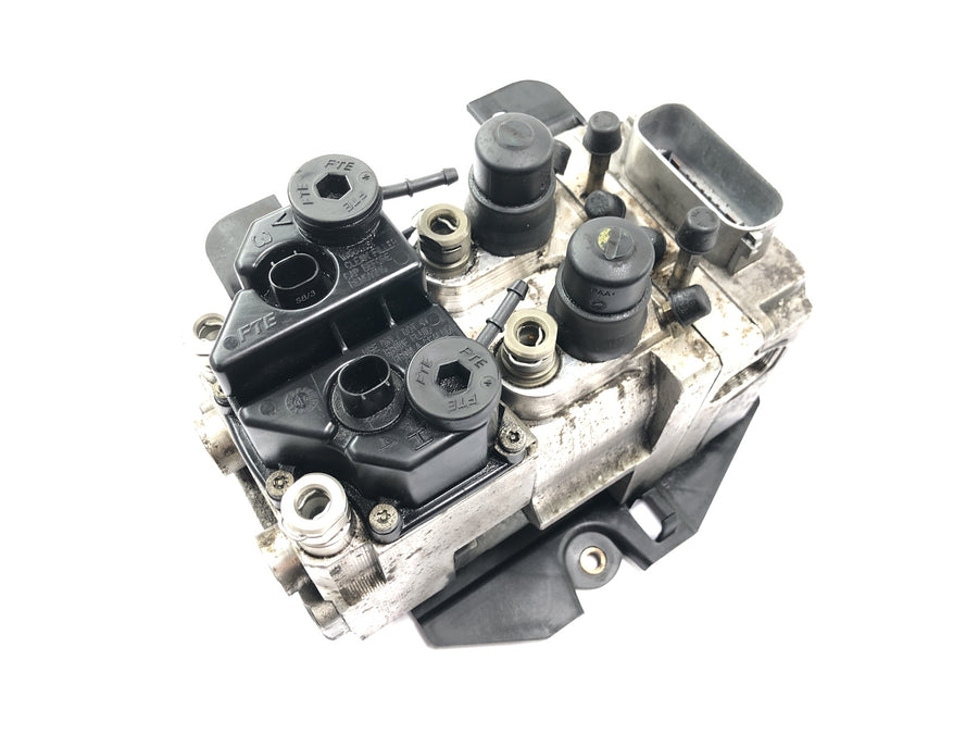 BMW K 1200 S K12S [2005] - ABS hydraulisk enhed ABS modulator ABS styreenhed