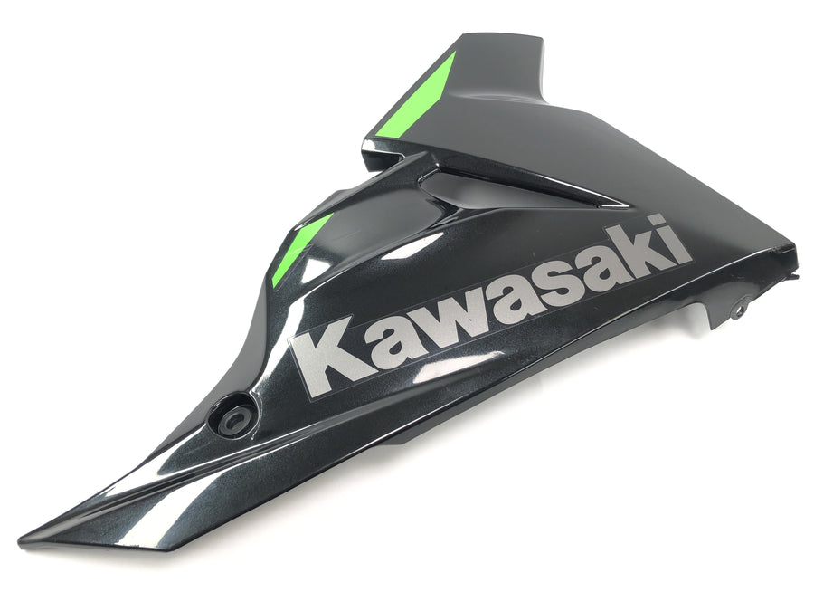 Kawasaki Ninja 125 Bx125b [2024] - Clearing Side Beklædning af bug beklædning til højre