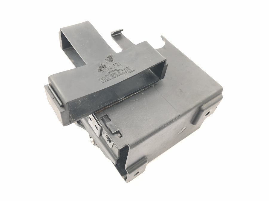 Triumph Adventurer 900 T309RT [1998] - Batteriboks batteriholder batterirum